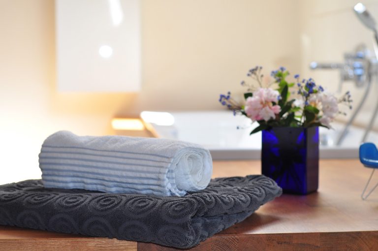 Read more about the article Relax and Unwind at Jenny’s Therapeutic Massage & Spa in Fairfax, VA