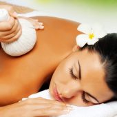 Aromatherapy-Massage-1200x900